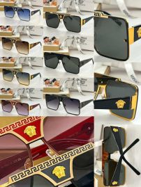 Picture of Versace Sunglasses _SKUfw53702611fw